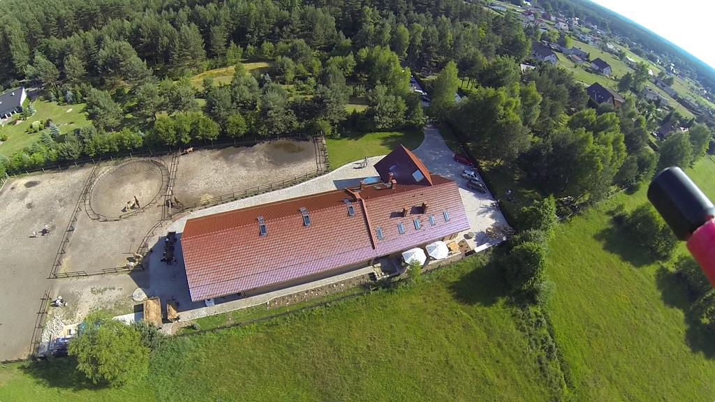 Pokoje Goscinne Ranczo Baranowka Nowa Wies Tworoska Exterior photo